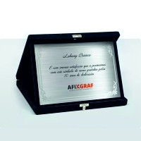 Placa de homenagem em aço inox escovado com estojo em veludo
